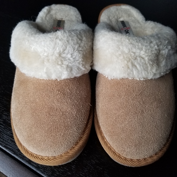 Minnetonka Cinnamon Slip On Slippers Size 2 - Picture 1 of 8